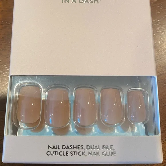 Nail Dashes, 3 sets. Brand new in boxes. - Picture 4 of 5